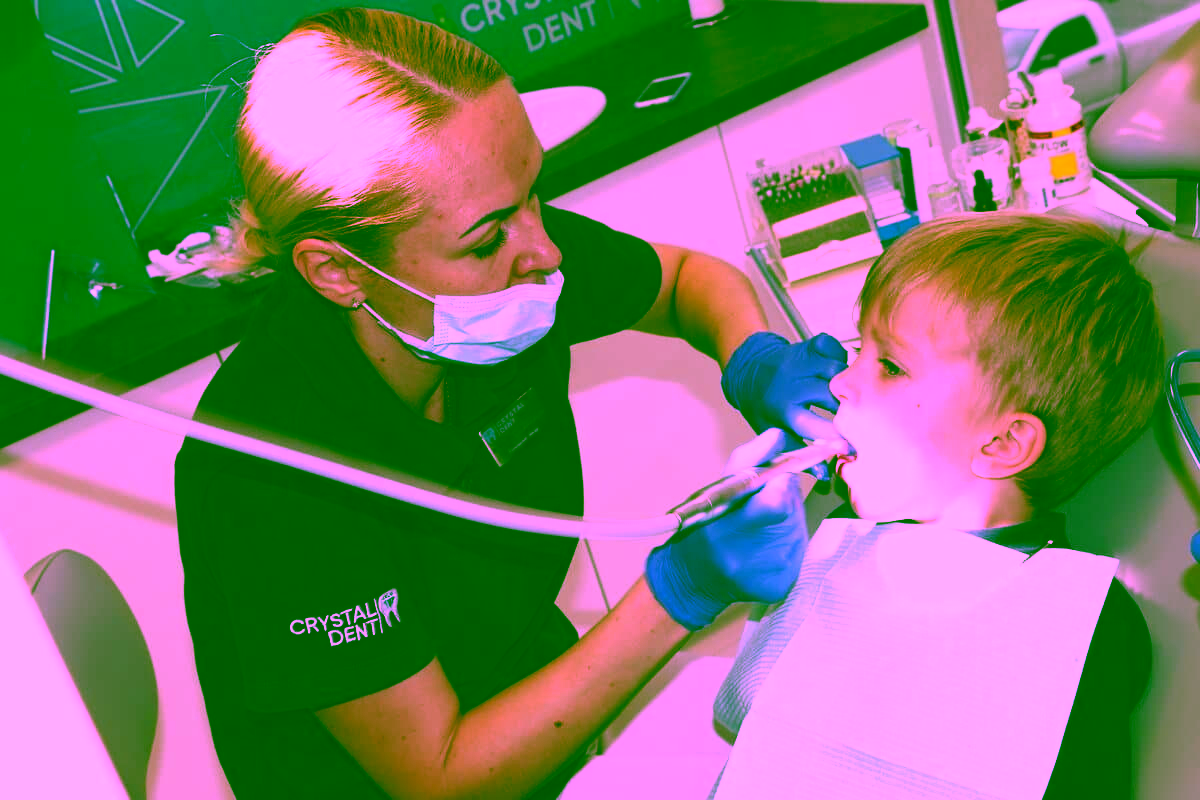 Бутылочный кариес у детей: причины появления и лечение